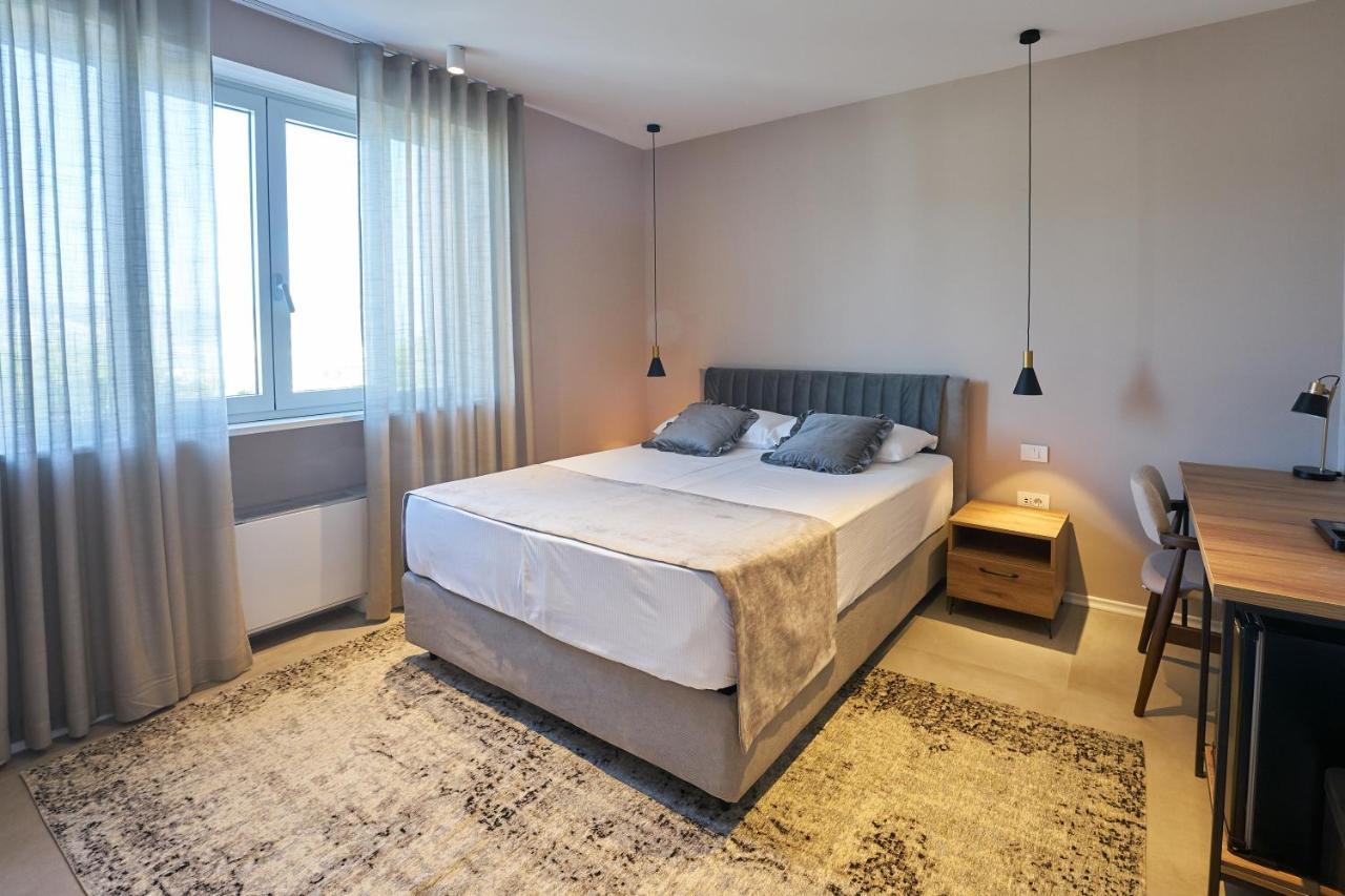 Dolcemente Garni Hotel Superior Izola Extérieur photo